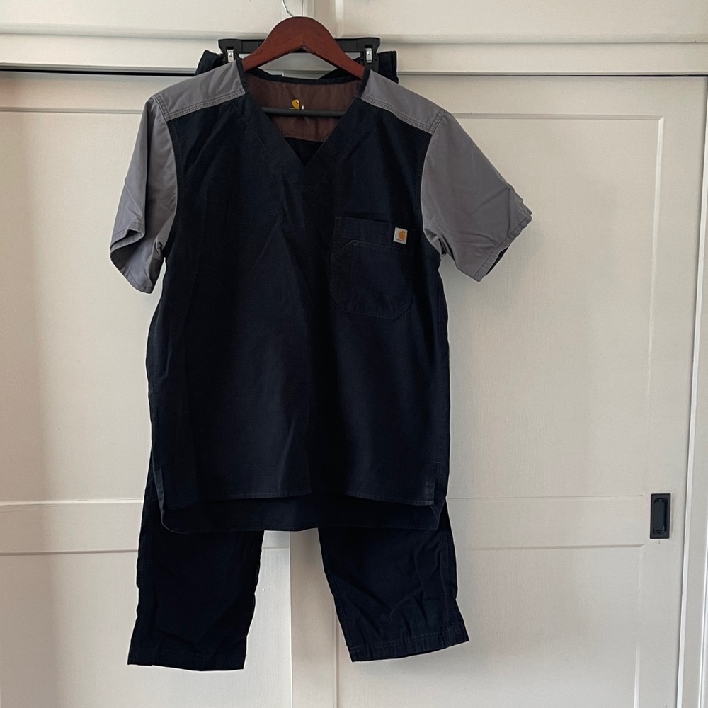 Carhartt Men’s Scrub Set-Size Small